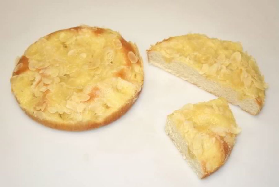 Image for Butter Yeast Cake, fresh yeast